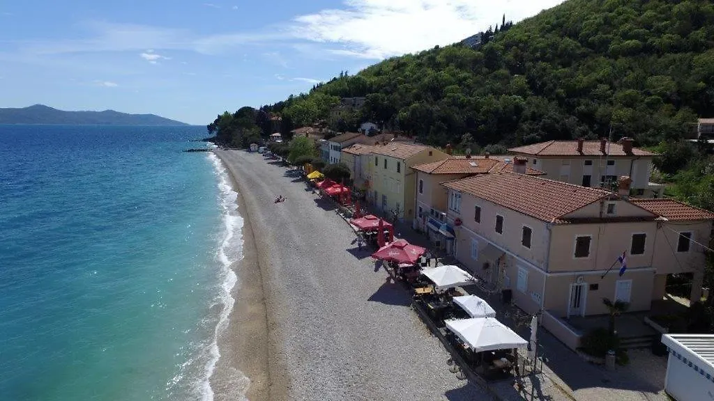Apartments Near The Beach, With Terraces And Seaview At House B. Moscenicka Draga